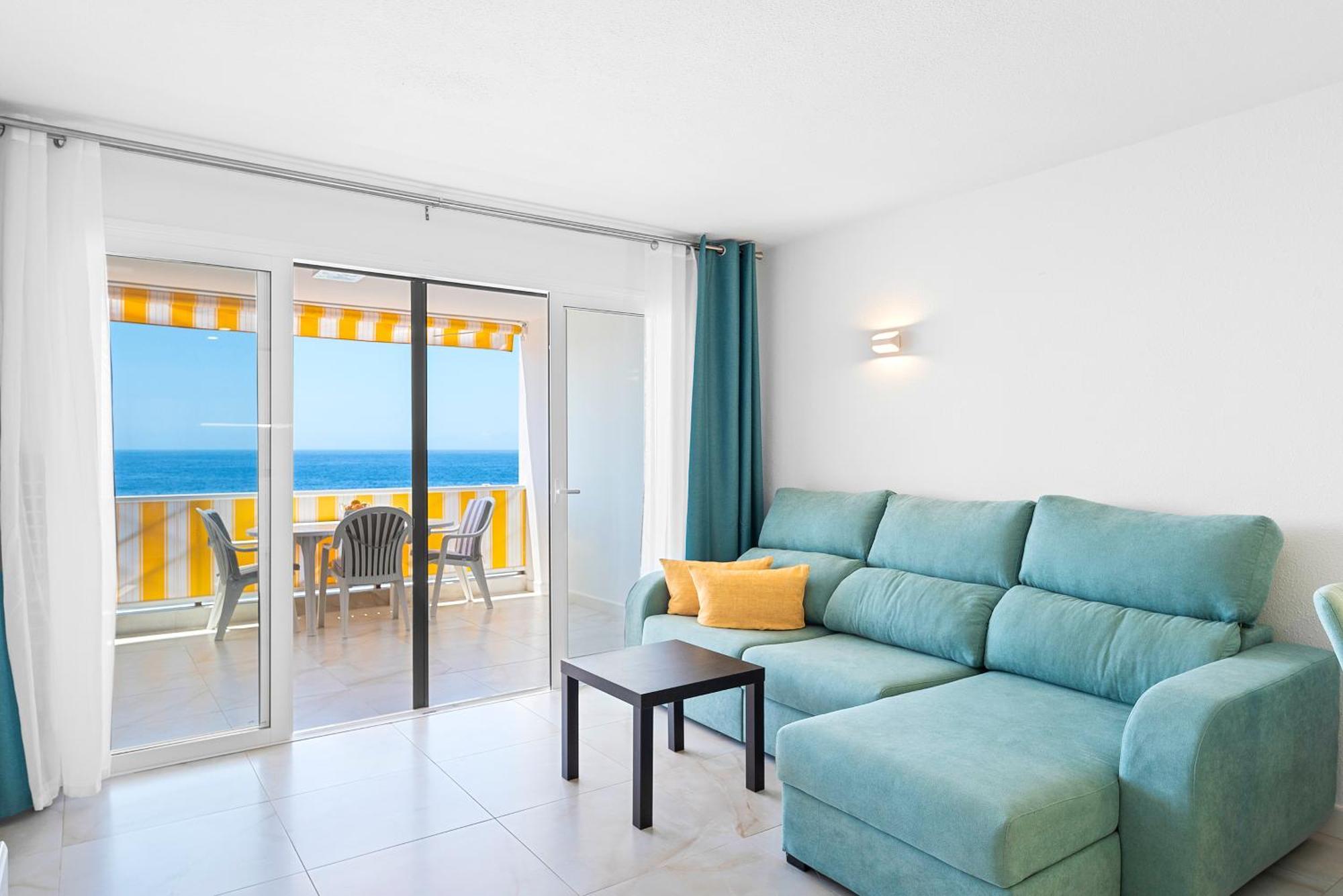 Neptuno Ocean View, Beach Line With Pool Puerto de Santiago  Exteriér fotografie